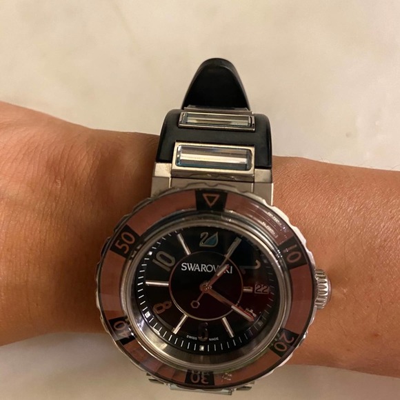 SWAROVSKI Octea UltraSport Watch Swiss Made Quartz - Picture 7 of 10